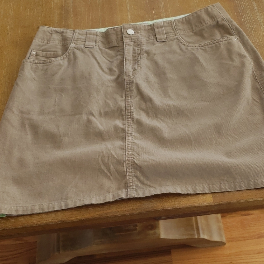 HORNY TOAD SKIRT